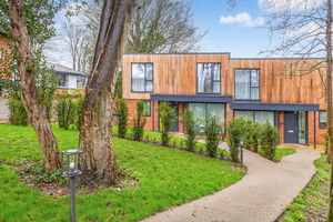 Photo 2- click for photo gallery